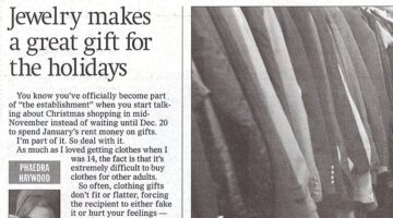 Jewelry makes a great gift for the Holidays